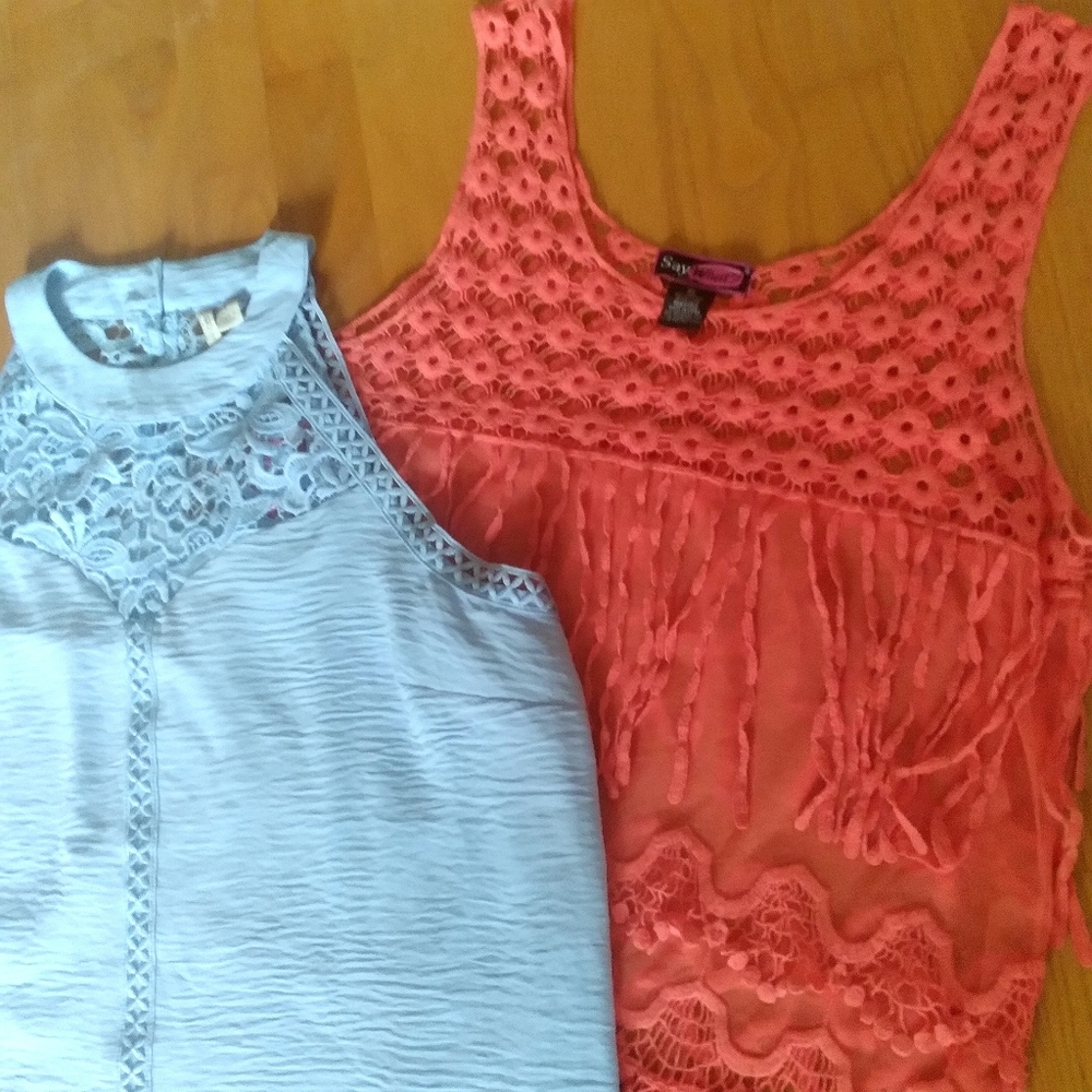 Feminine Lot Of 2 Lace and Crochet Tops Blue and‎ Coral Lrg, XL